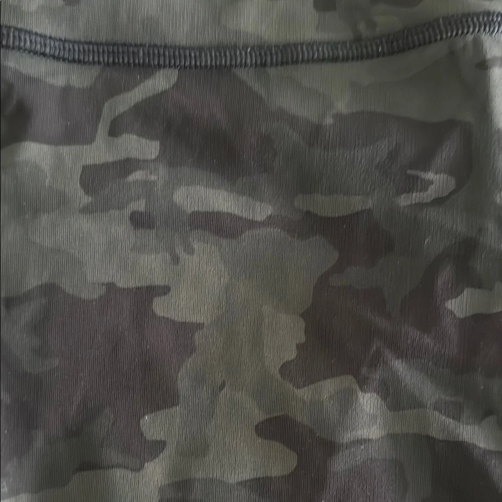Lululemon Athletica Camo Green Leggings High Waist Performance - Picture 3 of 6